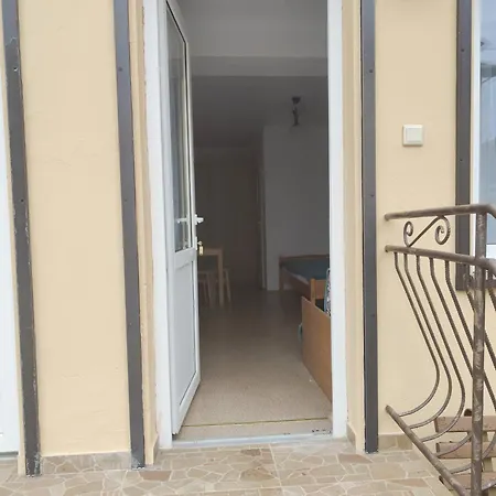 Pokoje Przy Lesie * Karwia