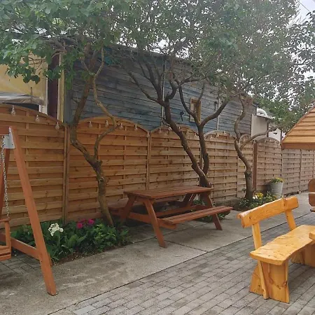 Pokoje Przy Lesie Karwia